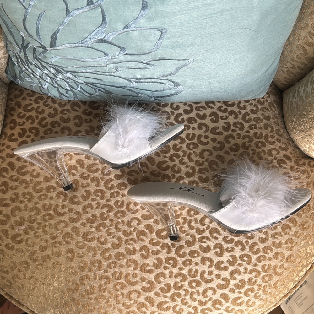 NIP Ellie feather kitten heel mules - Picture 5 of 8